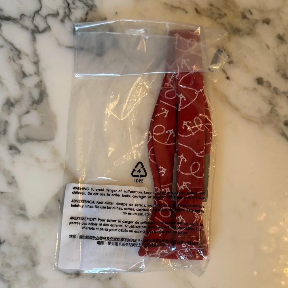 NWT J. Crew Red Silk Men’s Bow Tie in Anchor Print